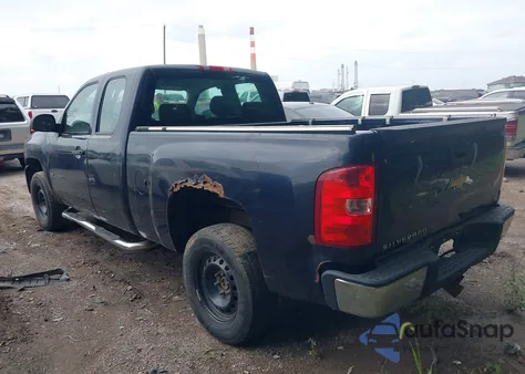 2007 Chevrolet Silverado 1500 Work Truck z USA, uszkodzony, nr VIN 1GCEC19X77Z646614